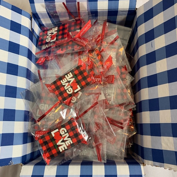 130 Bath and Body Works Gift Tags - Picture 2 of 4